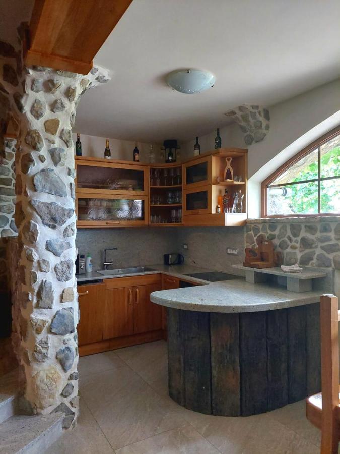 Zerko Holiday Home - Vineyard Chalet With Sauna And Jacuzzi Free Mirna Exterior photo